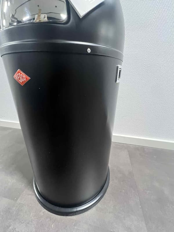 [OUTLET] - WESCO Pushboy 50l sort matt