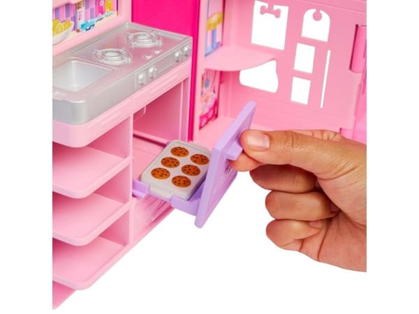 Barbie Weekend Escape House
