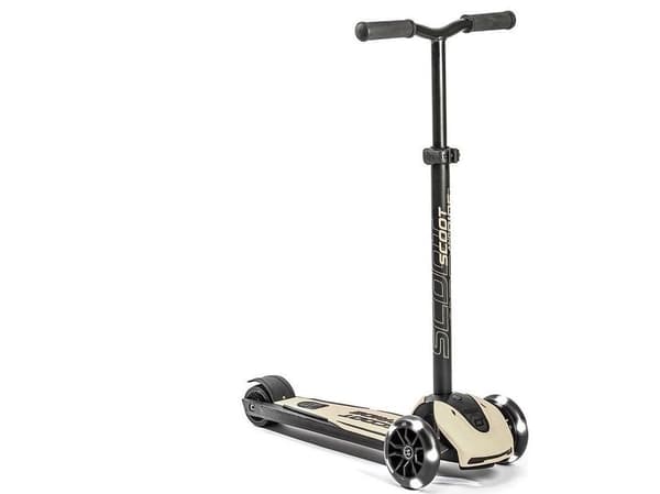 Scoot & Ride Highwaykick 5 LED Ash