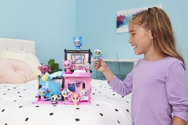 Zoobles Magic Mansion Spinning Playset