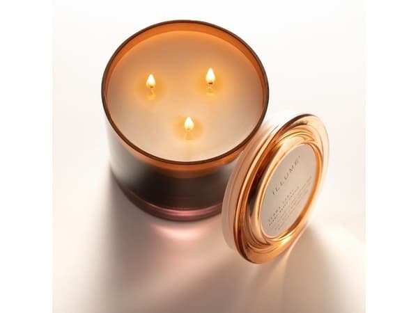 ILLUME Terra Tabac Statement Glas Duftlys, Brun,
