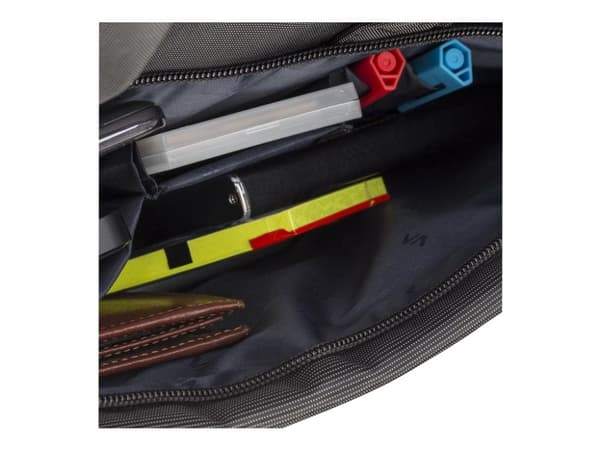 Riva Case 8231 - Notebook-väska - 15.6" - svart