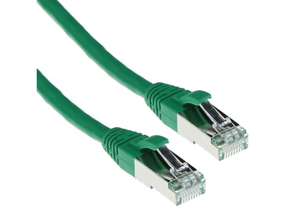 Grön 1,5 m SFTP CAT6A patchkabel snagless med RJ45