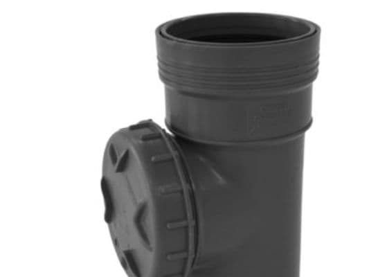Wavin 75 mm renoveringsrör med lock avlopp grå PP