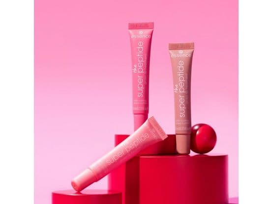 Essence Super Peptide Glossy Lip Treatment 10 Ml