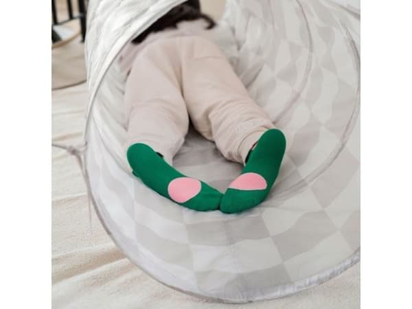 3 Sprouts lektunnel, schackrutor beige