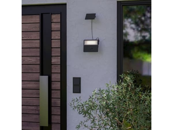 EGLO PANETTIERI solcelle vegglampe 860lm m/sensor sort/hvit