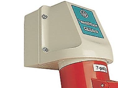 CEE-ulkoseinäpistorasia 32A 7P IP44 jalustalla