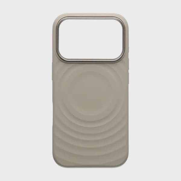 Beige Silicone Case with Magsafe for iPhone 17 Pro