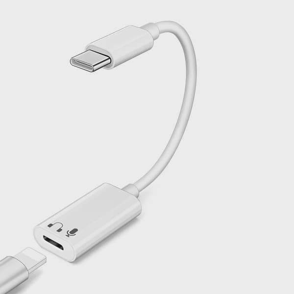 USB-C to Lightning Headphone Adapter