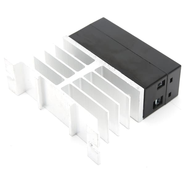 Solid State Relay 10A jäähdytyselementillä, SSR-moduuli 3-32VDC sisään, 24-480VAC ulos
