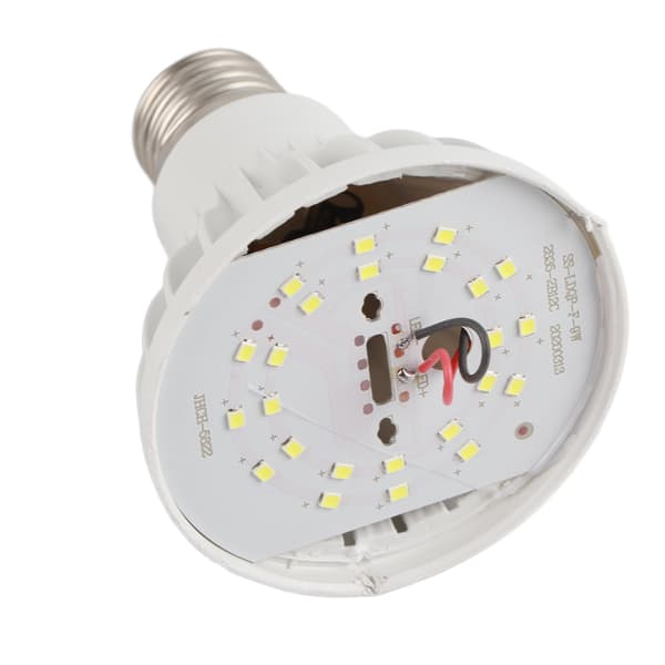 220V Lydaktiverede E27 LED-pærer Stemmestyring Automatisk Tænd/Sluk Natlyssensorlamper