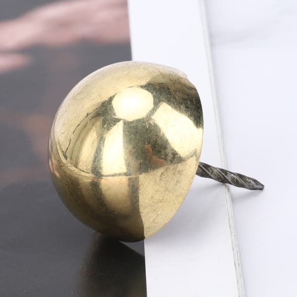 4 stk. møbelsøm med rundt hoved, antik messing, dekorativt til sofa og møbler, 3cm-6cm4cm messing