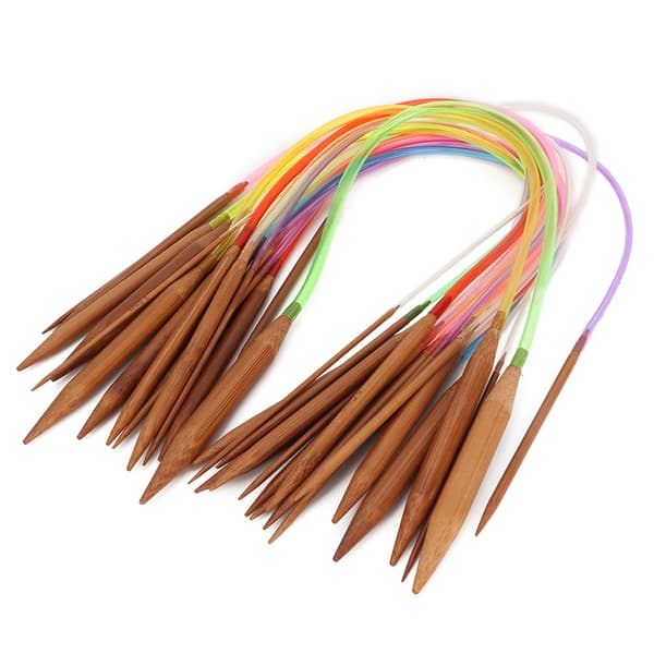 Flerfärgad plaströr kolsyrade dubbla ringformade bambu tröjstickor (40 cm/15,7 tum)