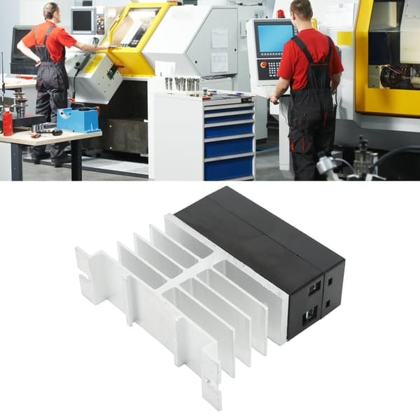 Solid State Relay 10A jäähdytyselementillä, SSR-moduuli 3-32VDC sisään, 24-480VAC ulos