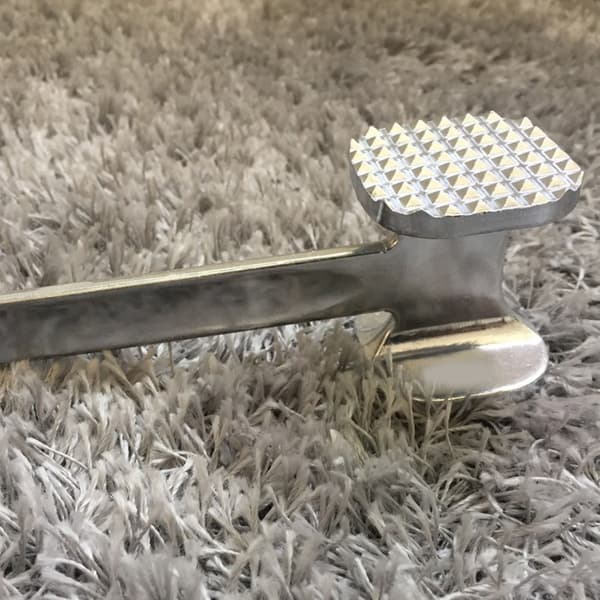 Kødhammer i aluminiumslegering, rund sølv ergonomisk køkkenhammer til bøf