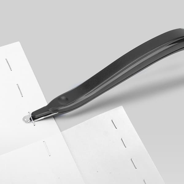 Arbejdsbesparende og universel penformet magnetisk nålefjerner (sort)