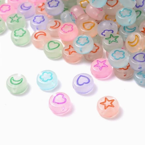 600 stk. farvede akrylperler, lysende stjerne- og måneformede DIY-tilbehør til armbånd, halskæder, øreringe