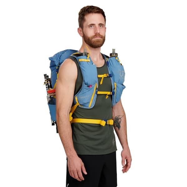 ULTIMATE DIRECTION FASTPACK 30 Fog S/M