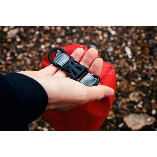 LIFESYSTEMS MINI WATERPROOF FIRST AID KIT RED LS20050, vattentätt First Aid