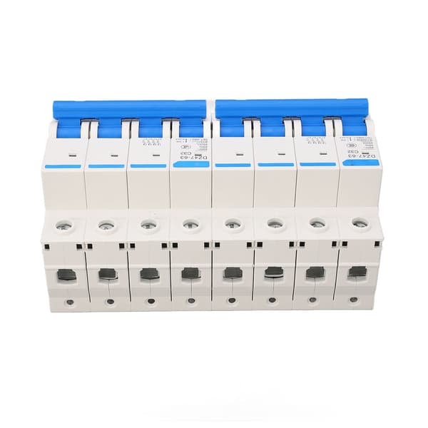 Interlock afbryder 4P 32A 400V Dobbeltstrøms luftafbryder overførselsafbryder 4500A brydeevne