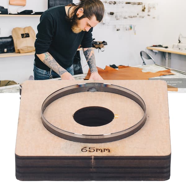 65 mm diameter cirkulär skärform rund ring metallstansform med träskiva