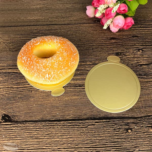 100 st Mousse Tårtbrickor Guld Papper Cupcake Dessert Displaybricka Bröllopsfödelsedagstårta