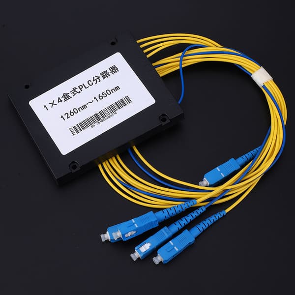 PLC Fiber Splitter Single Mode Lav Indsættelsestab 1X4 SC/UPC Interface til Hjemmekabling
