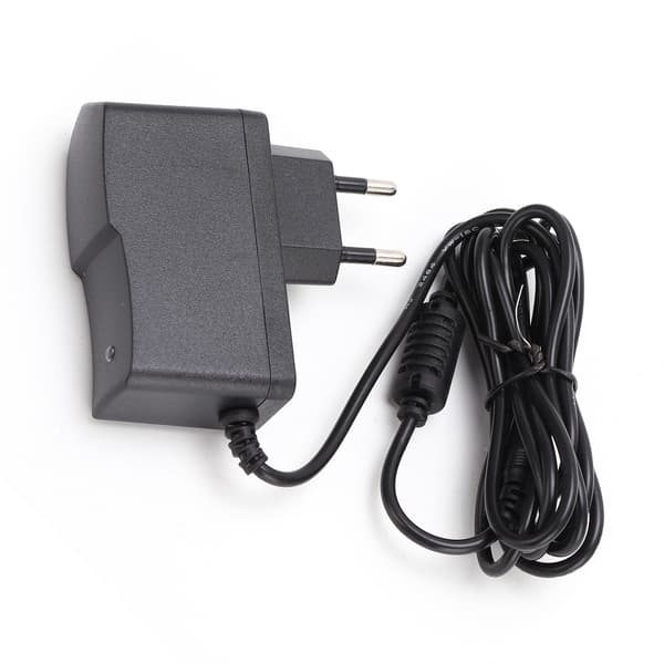 Strømadapter 9V Sort Multi-effekter Plast Bredt Anvendelig Linjelængde 190cm 9V AC100‑240VEU Stik