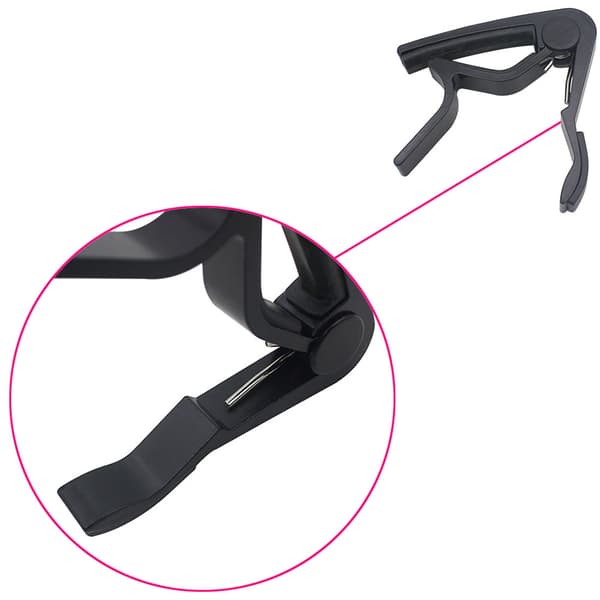 Snabbkoppling Trigger Clamp Key Capo i legering för 6-strängad akustisk klassisk gitarr (svart)