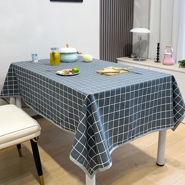 Ternet rektangulær dug 140x220cm til spisning, picnic og festindretning