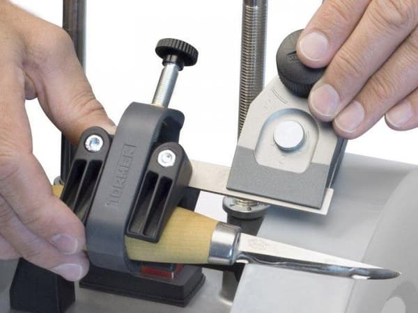 Tormek-kiinnike pienten veitsien teroitukseen SVM-00