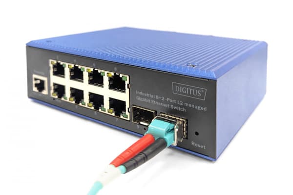 DIGITUS - switch - industriel - 8 porte - administreret