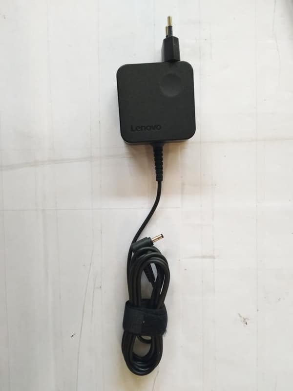 Lenovo-virtalähde PA 1450-55LU 20V2.2