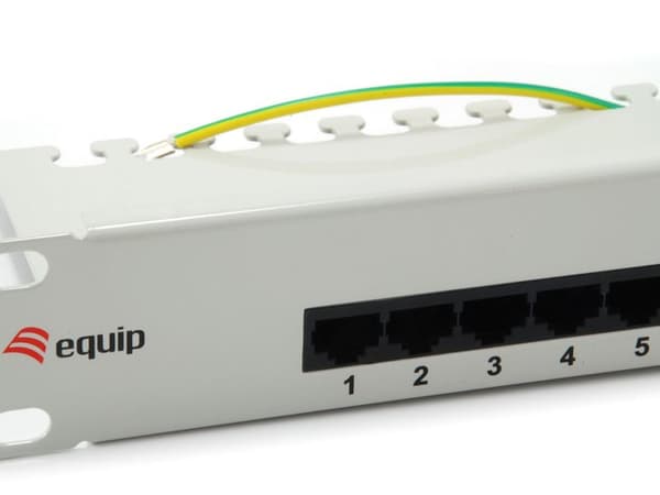 Equip 125296 patch panel 1U