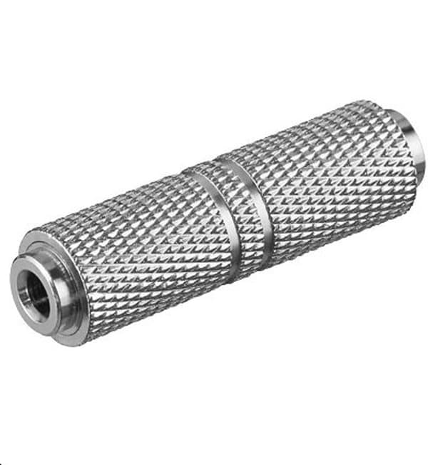 MicroConnect-adapteri 3,5 mm - 3,5 mm F-F Stereo