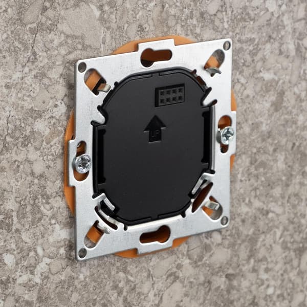 ENGO E55-B INDBYGNINGSREGULATOR TIL RAMME
