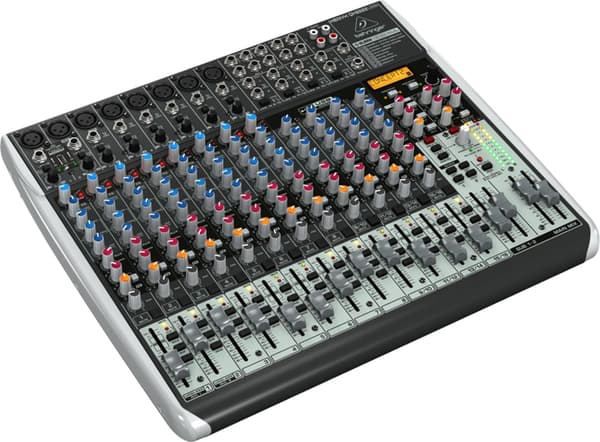 Behringer QX2222USB - Audiomixer