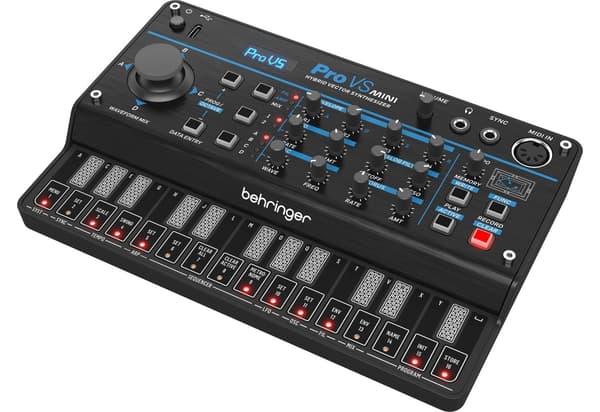 Behringer PRO-VS MINI Hybridisyntetisaattori
