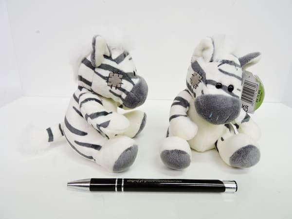 Zebra Zig Zag Maskot