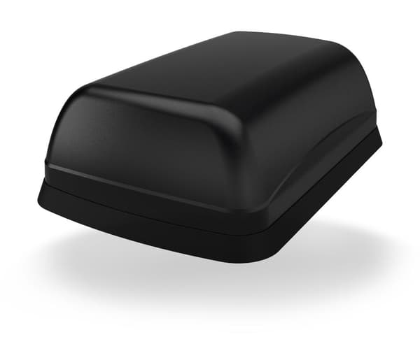 Panorama Antennas LOW PRO 4x4 4G/5G IOT BLK ANT 2m CBL SMA(m)