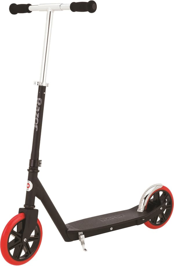 Potkulauta Razor Carbon Lux Musta (Carbon Lux)