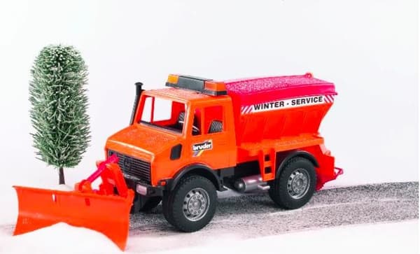 MB Unimog Snöslunga