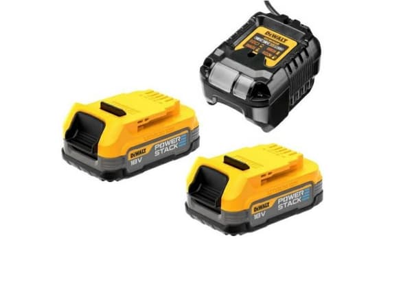DEWALT AKKULATURI DCB1102 +2x1,7AH POWERSTACK DCB1102E2