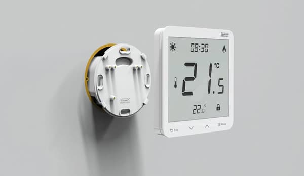 TECH ST-297Z V3 - Rumstermostat trådbunden tvåläges svart driven 230V