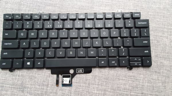 Dell 79-tasters US-International baggrundsbelyst tastatur til bærbare computere
