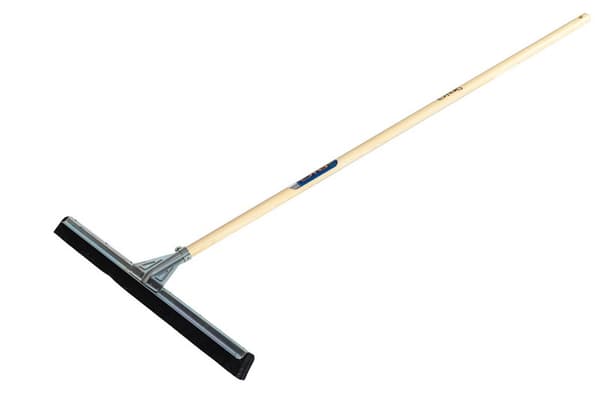 ASENNUSLANKA LATTIAAN 740MM