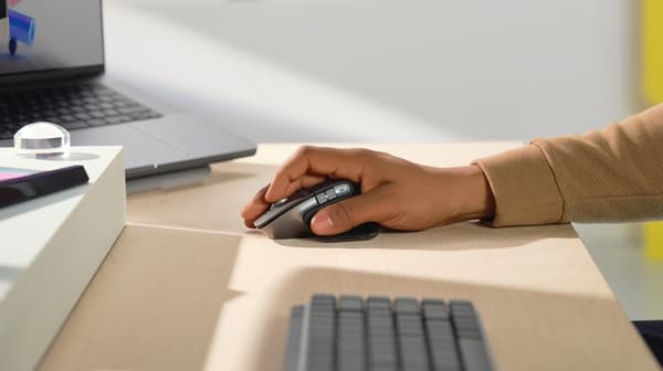 Logitech MX Master 3S för Mac-mus Högerhänt Bluetooth Laser