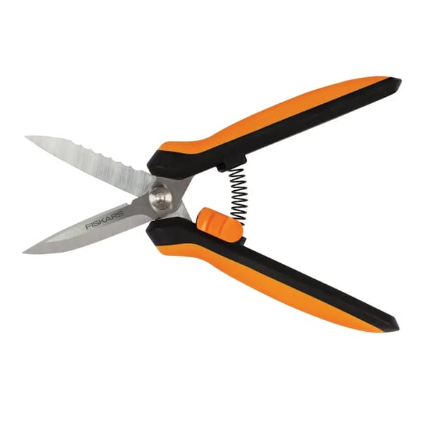 MONITOIMISAKSET SP320 SOLID FISKARS