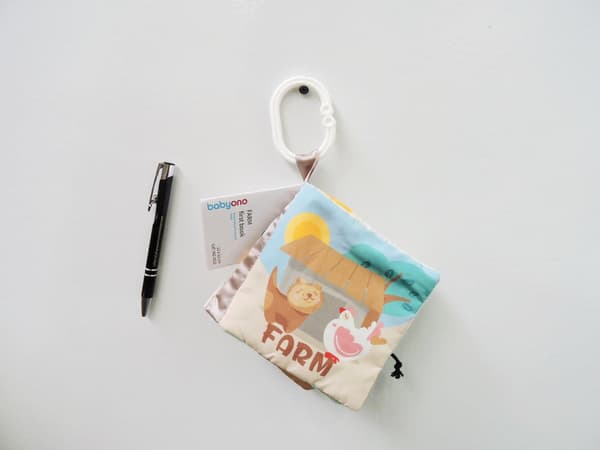 BOK SENSOR, 12x12 cm, BONDGÅRD, 0+